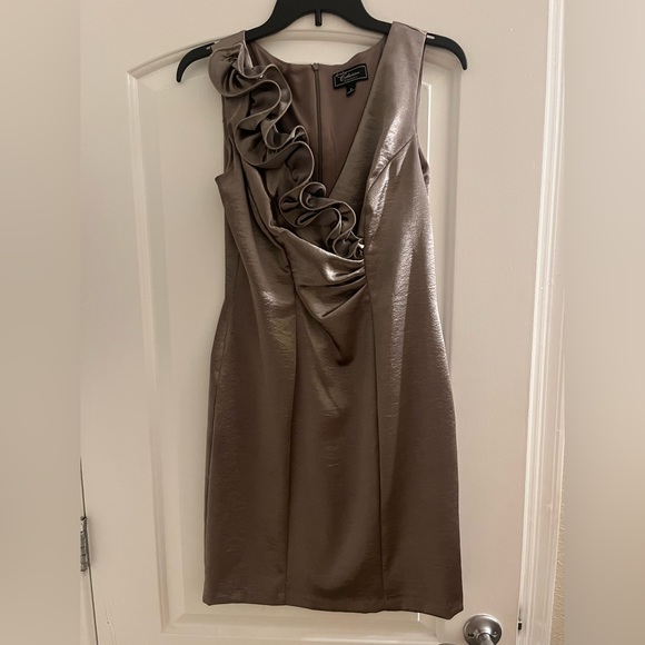 Silver/Gray cocktail dress - Picture 1 of 3